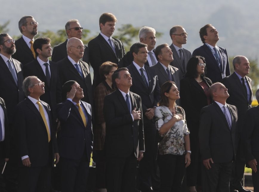 Aprovação do governo Bolsonaro cai para 35%, diz Ibope